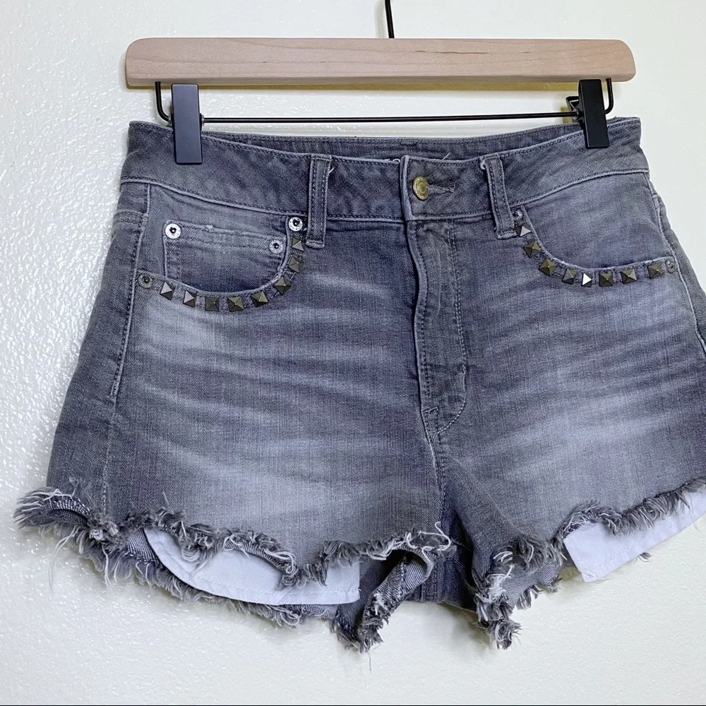 American Eagle Gray Frayed Studded Hi Rise Festival Denim Jean Shorts Size 4